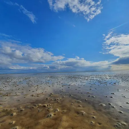 4 Person In Romo-by Traum Daire